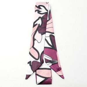 ⤵️⤵️1pc Red Arts Design Satin Scarves